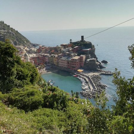 Affittacamere Benedetta E Isabelle Vernazza Luaran gambar